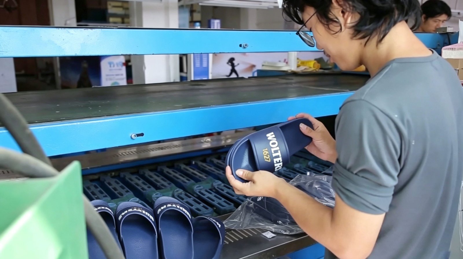 11.Greatshoes Factory